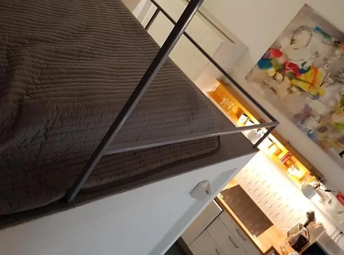 Appartement Stylish Art - Wifi & Great Location