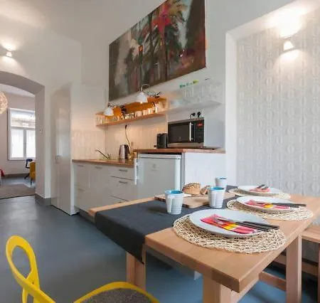 Apartmán Stylish Art - Wifi & Great Location