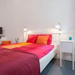 Stylish Art - Wifi & Great Location
