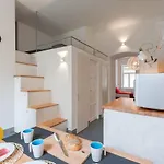 Apartment Stylish Art - Wifi & Great Location