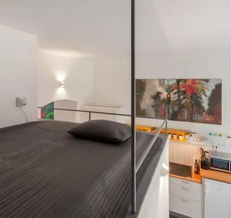 Stylish Art - Wifi & Great Location Apartmán *